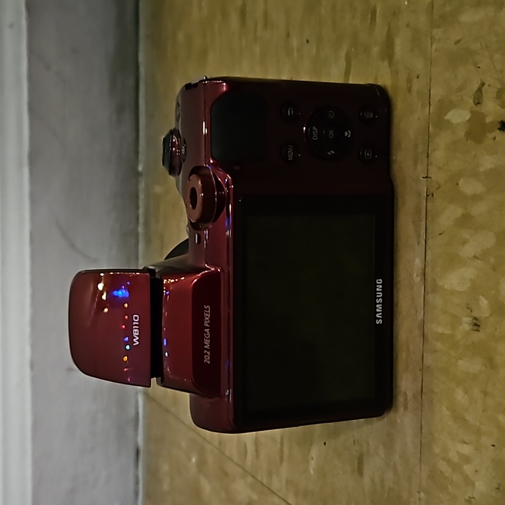 Samsung camera - Picture 1 of 4